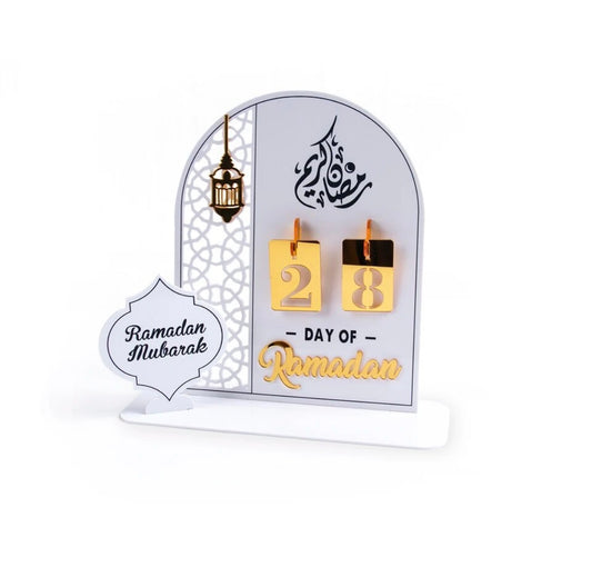 Ramadan Kalender in Weiß